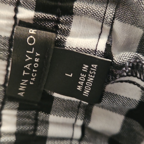 Ann Taylor Factory Wide Leg Pants, Size L. - Picture 4 of 11